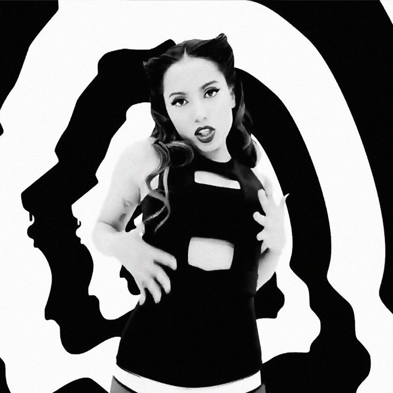 Campanha Teaser de lançamento dos esmaltes Anitta